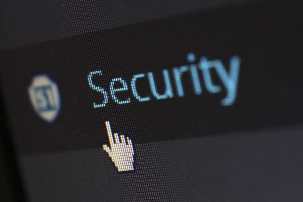 ISO 27001 Tentang Apa? Panduan Lengkap, Manfaat & Cara Penerapannya 3 ISO 27001 tentang apa